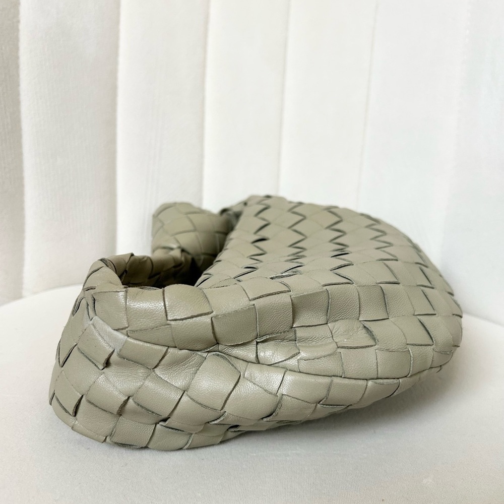 Bottega Veneta Mini Jodie
Intrecciato Sauge Sage Leather Knot
Gold Hardware - Picture 5 of 10